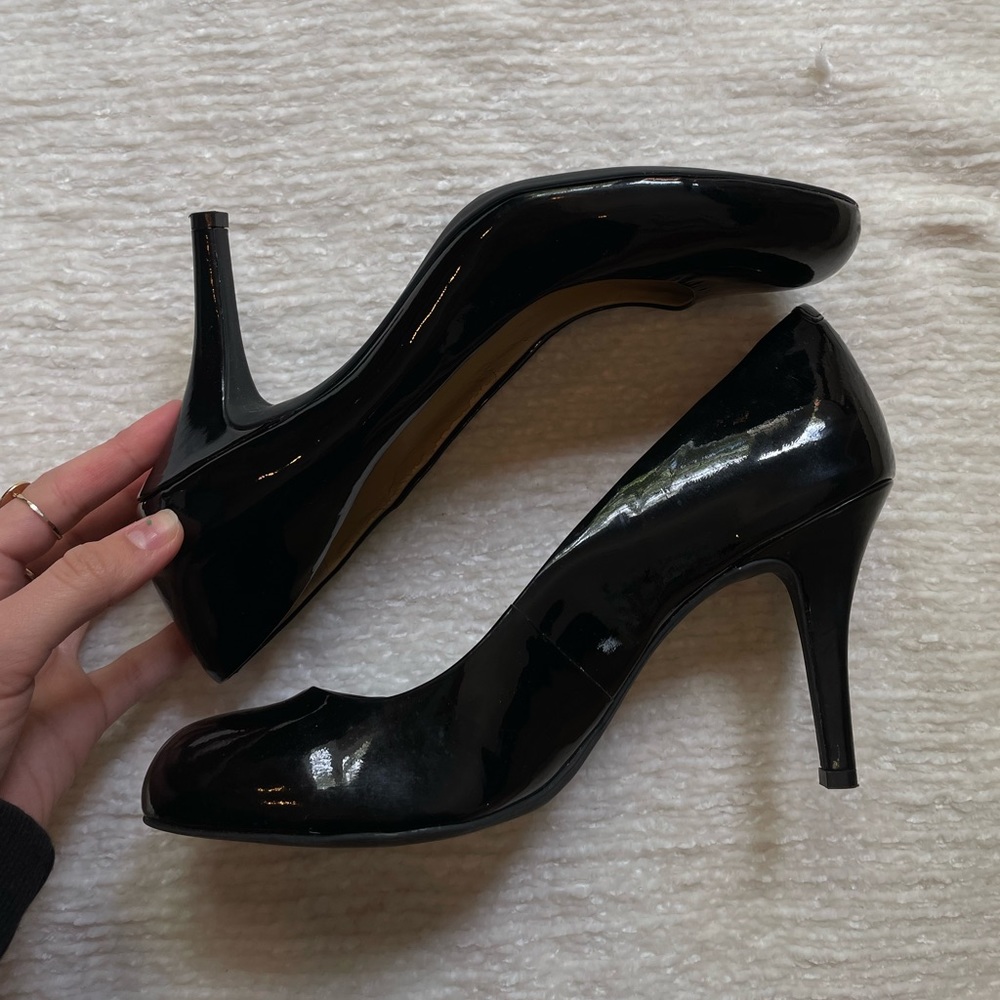 Gianni Bini Black Heels